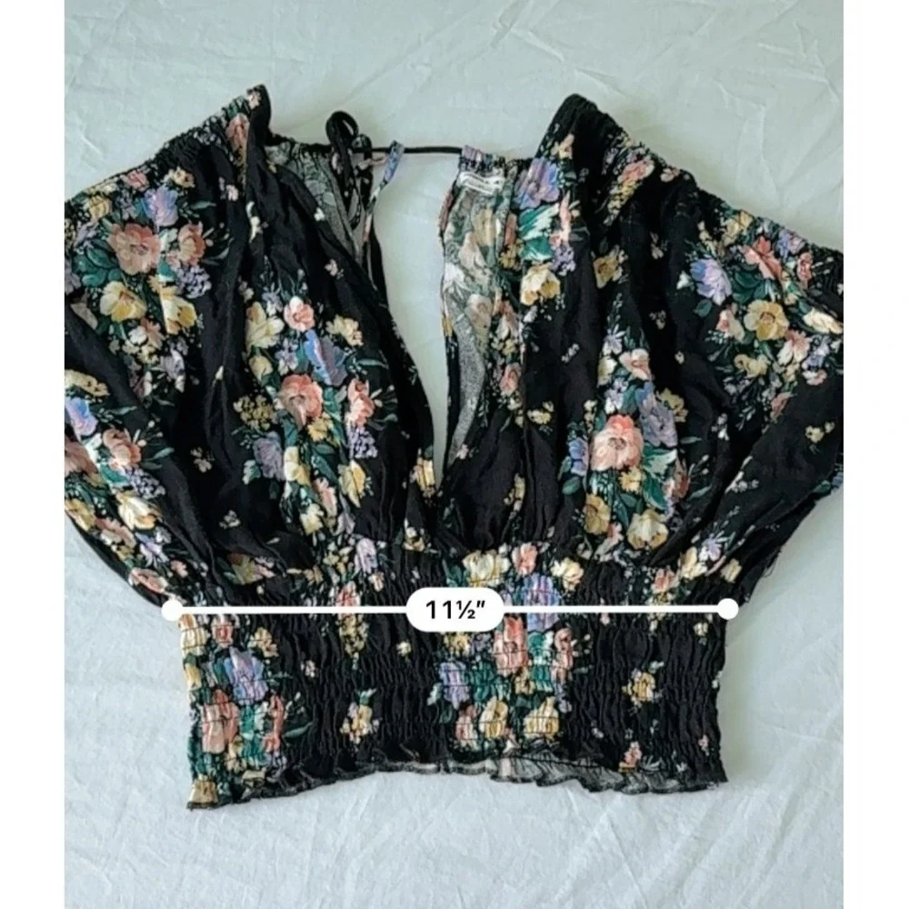 O'Neill‎ Womens Black Smocked Waist V-Neck Floral Halette Blouse Top Size Medium